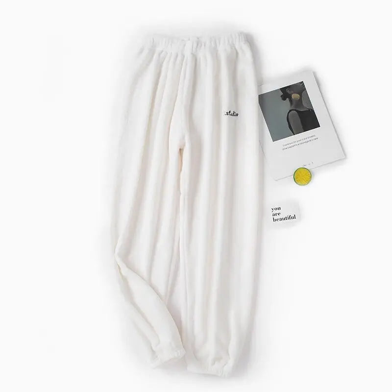 Ensemble pyjama en velours polaire pour femme – Pull et pantalon