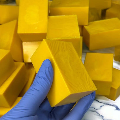 Savon artisanal au curcuma 100 g, savon au citron et à l'acide kojique, savon pour la douche et le visage