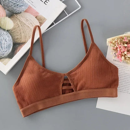 Soutien-gorge sans armatures à fines bretelles pour femme