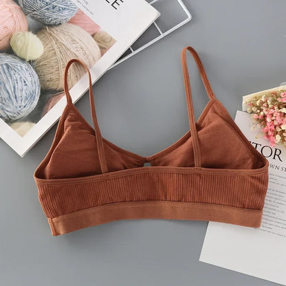 Soutien-gorge sans armatures à fines bretelles pour femme