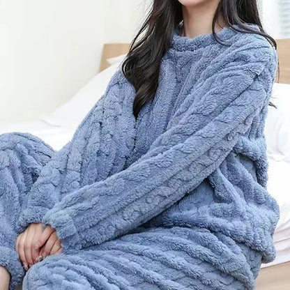 Ensemble pyjama en velours polaire pour femme – Pull et pantalon